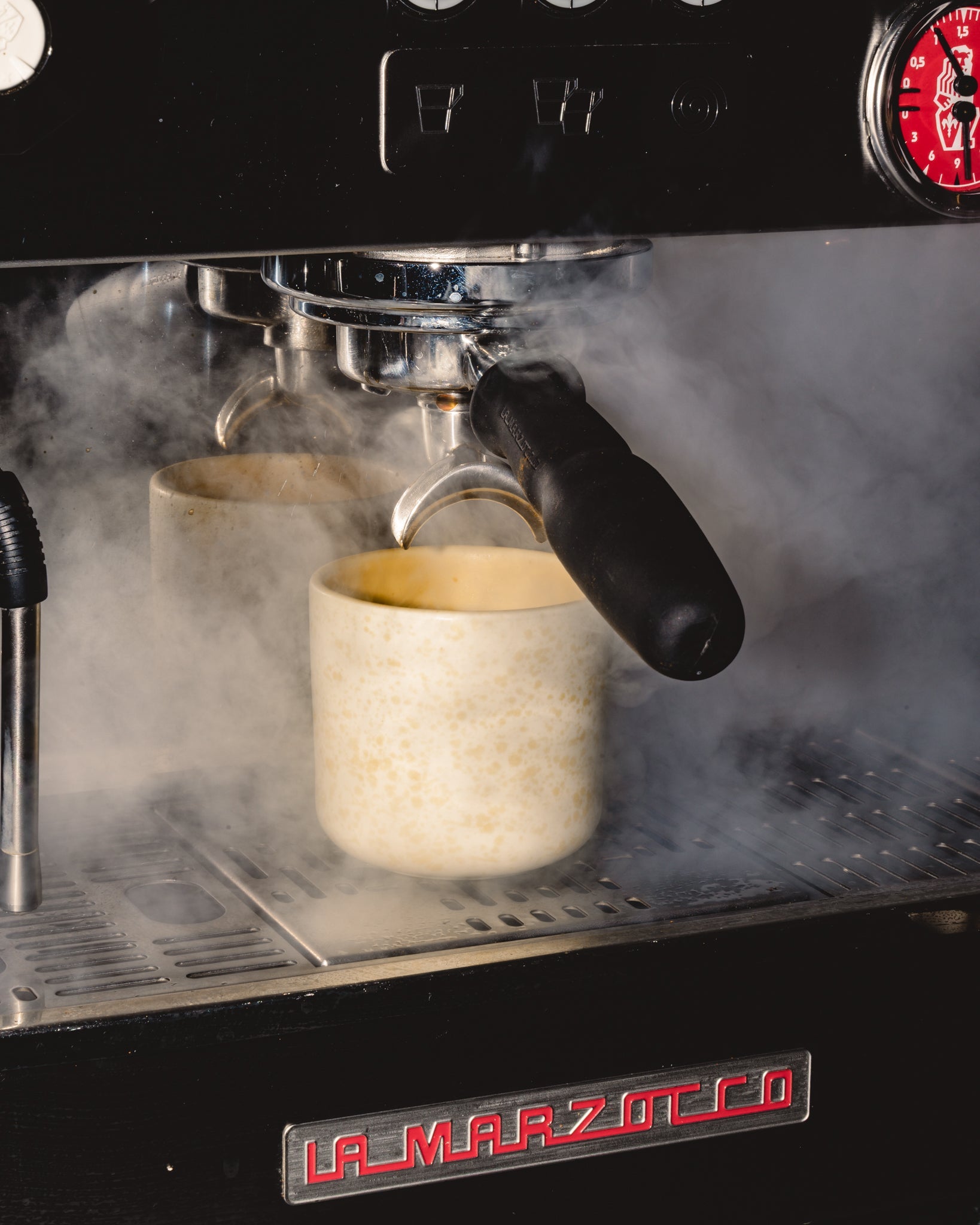 Чаша от каменна керамика Honey - ръчно изработена в Испания